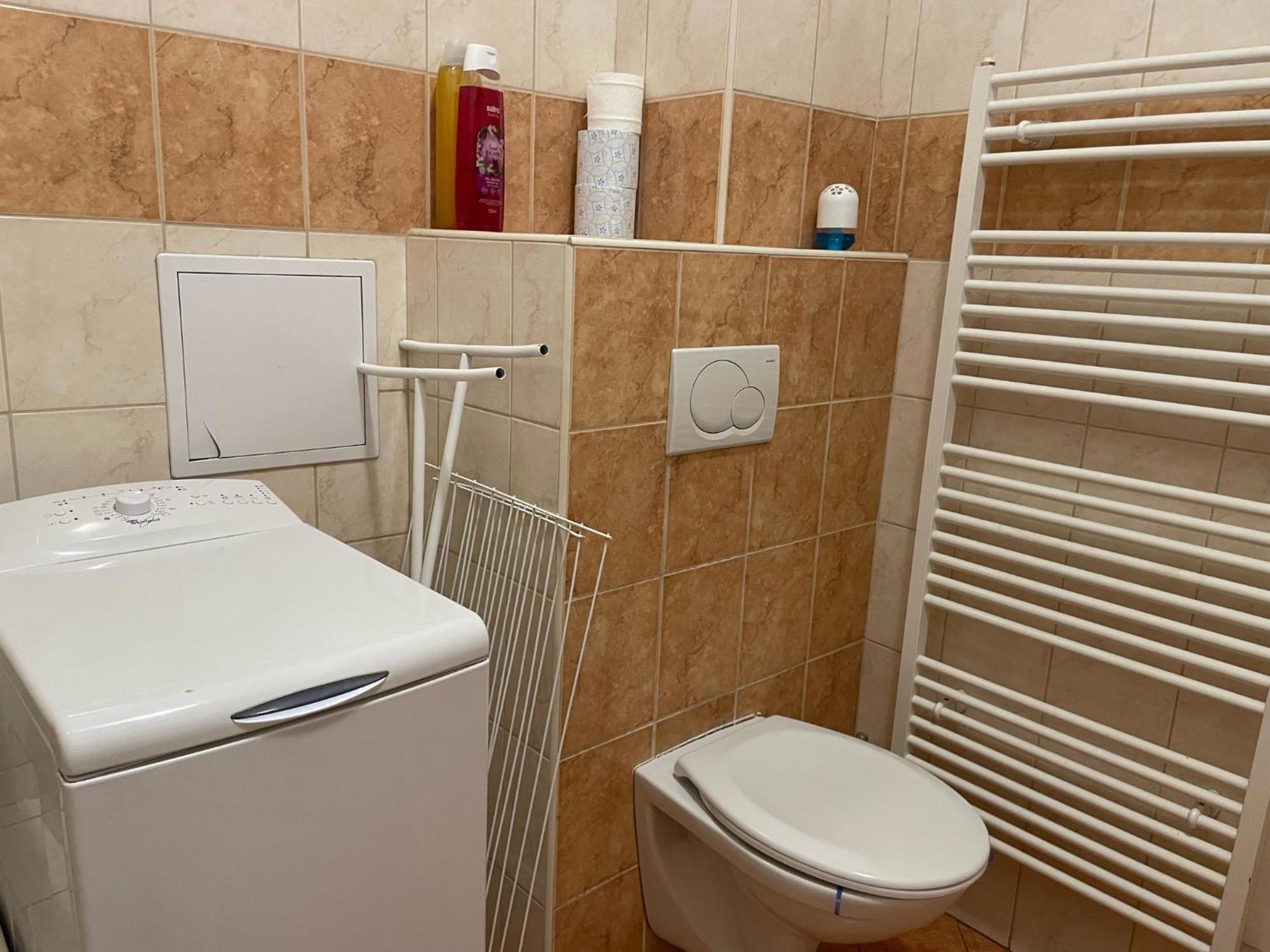 Tiffany Apartment In The City Center Μπρατισλάβα Εξωτερικό φωτογραφία