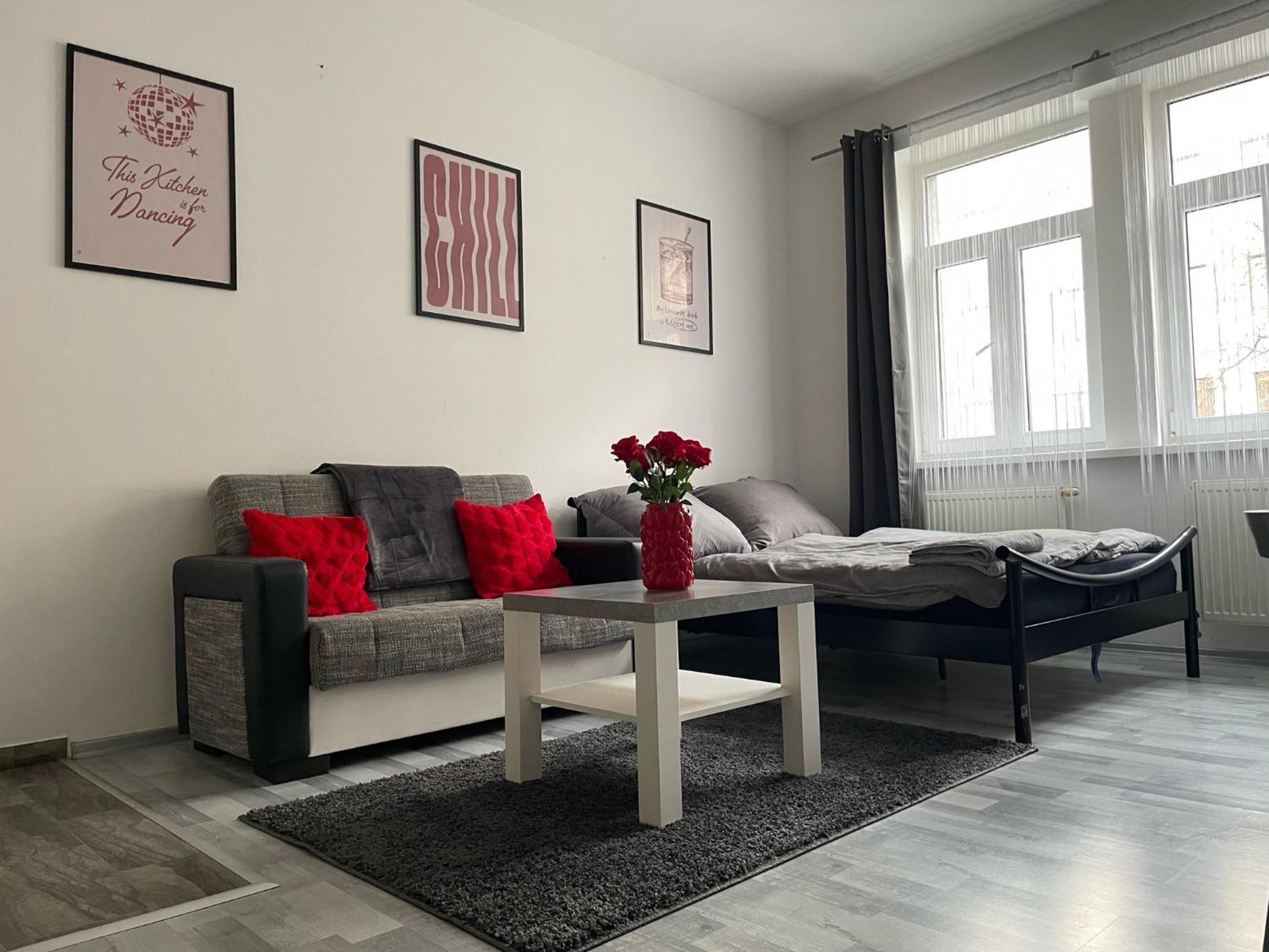 Tiffany Apartment In The City Center Μπρατισλάβα Εξωτερικό φωτογραφία